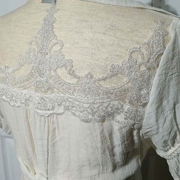 Vintage Inspired Lace Back Shirt Dress - Picture 6 of 7